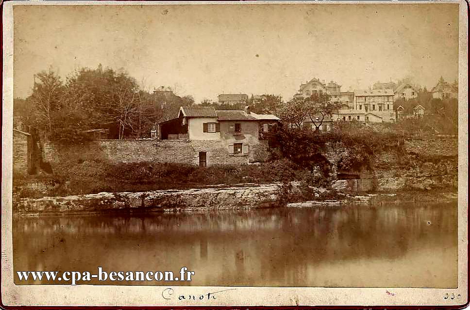 BESANÇON - Canot